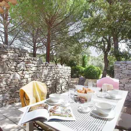 Neat With Ac, 3 Km Form The Centre Of Holiday home *