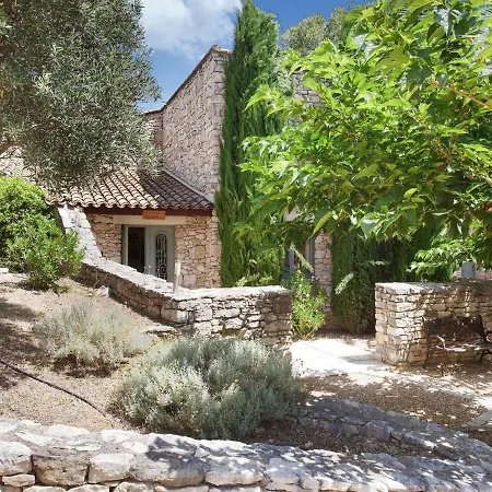 Neat With Ac, 3 Km Form The Centre Of Holiday home Gordes